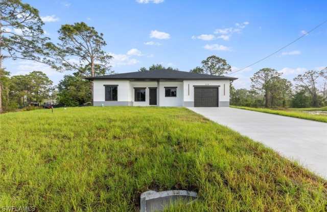 1115 Ectone Street E