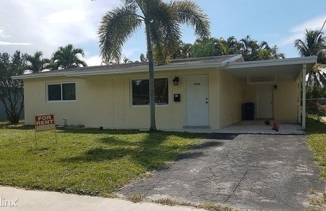 5189 Southwest 95th Avenue - 5189 Southwest 95th Avenue, Cooper City, FL 33328