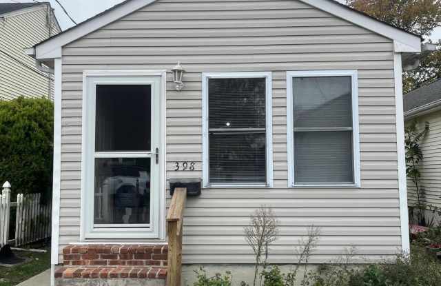 Photo of 398 Monmonth Avenue