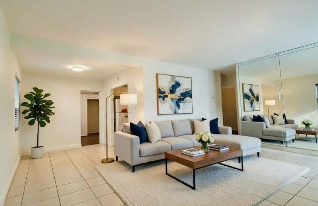 1412 NW 2nd Avenue unit: 0