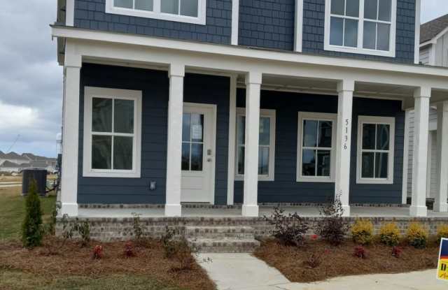 5136 Pike Loop