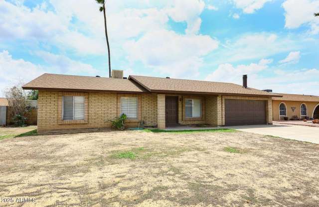 Photo of 617 E CALLE BOLO Lane