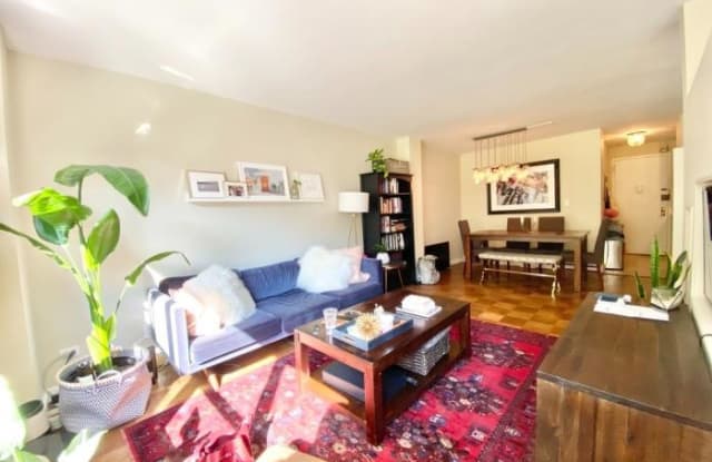 32 Gramercy Park South - 32 Gramercy Park S, New York City, NY 10003