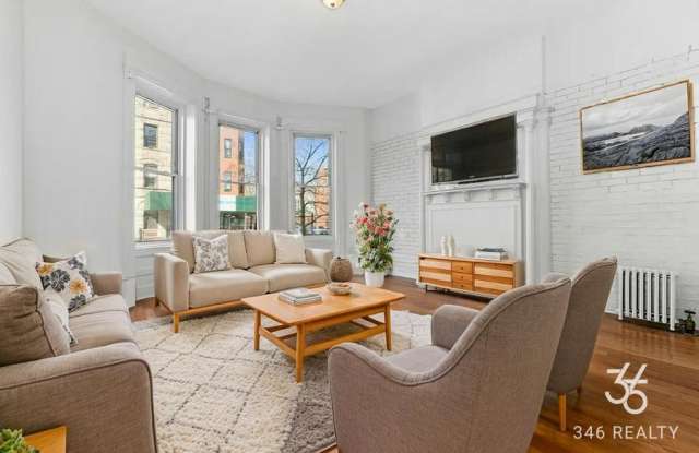 293 Stuyvesant AVENUE