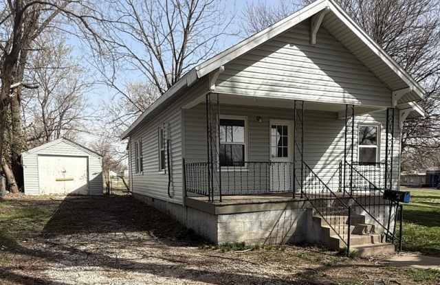 2 bedroom/1 bathroom