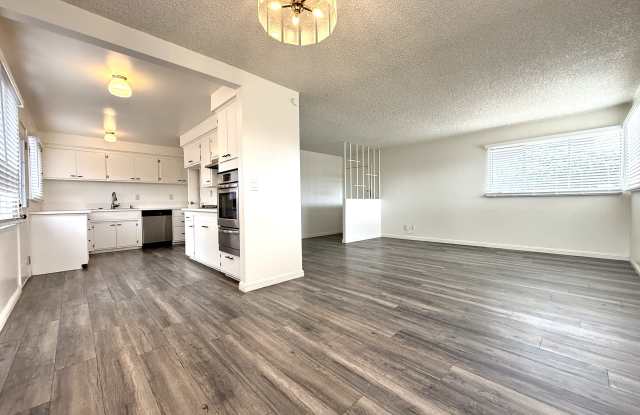 1021 E Ave J 9