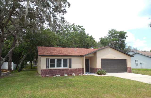 Photo of 7321 Lindhurst St