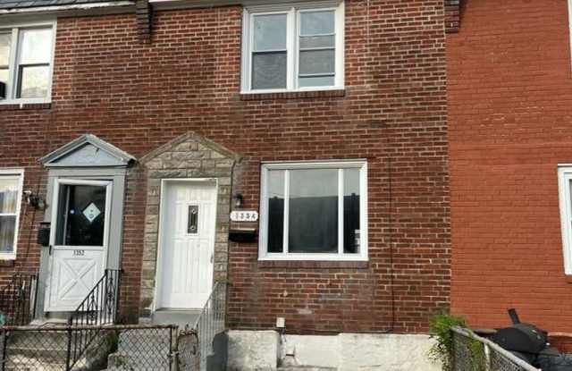 Spacious 3 Bedroom 1 Bath in Darby - 1354 Edgehill Road, Darby, PA 19023