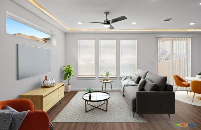104 Creekside Trail