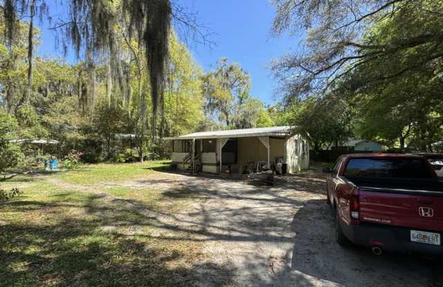 3521 WHITEHALL Street - 3521 Whitehall Street, Putnam County, FL 32177