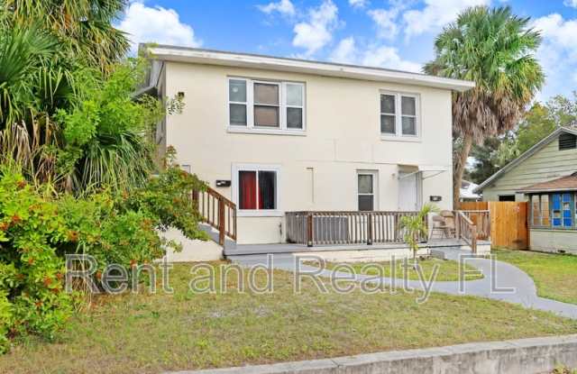 Photo of 827 Paris Avenue South #A