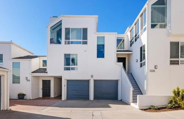 328 Shoemaker Court