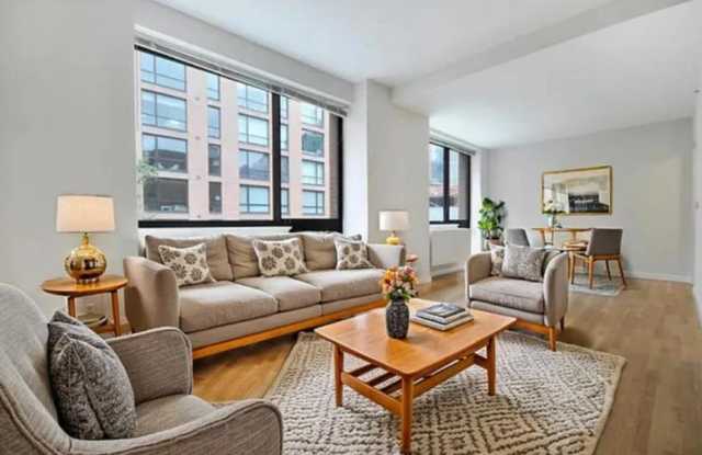 Photo of 537 West 27th Street