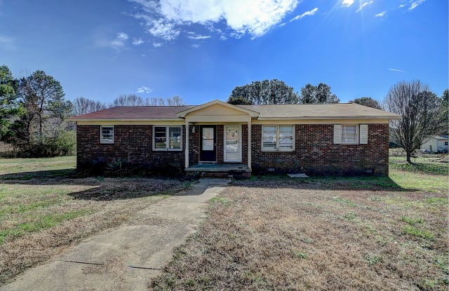 109 Sador Dr Apt A - 109 Sador Street, Cleveland County, NC 28086