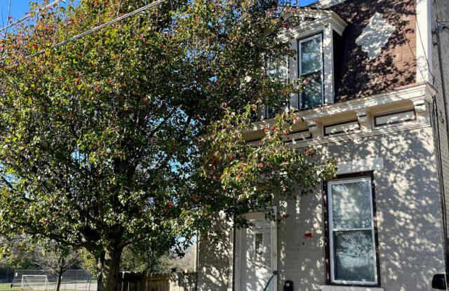 4307 Hays Ave. | 3Br 2 BA | 1,664 SF