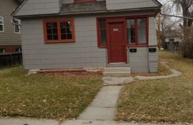 107 Custer Ave