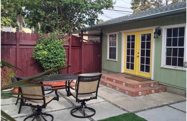 Photo of 3577 Gundry