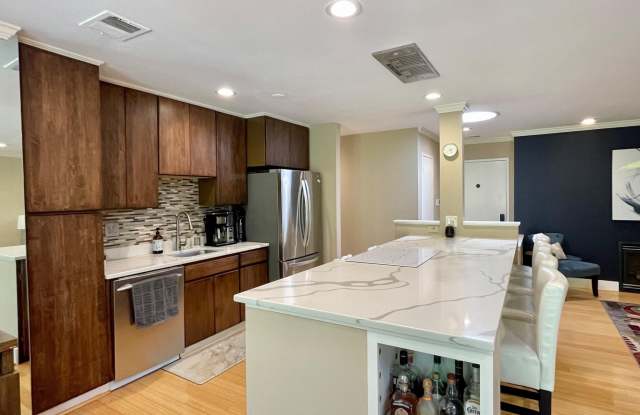 11302 GATESBOROUGH Lane