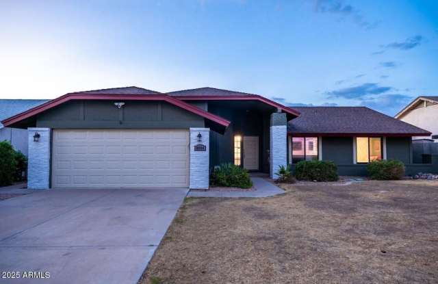 Photo of 10944 E Becker Lane