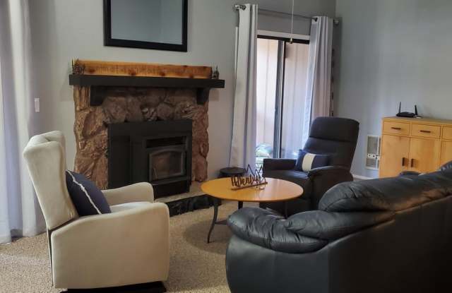 2673 Sports Village Loop - 1#10A Upper Unit