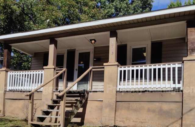 Photo of 2713 old greensboro road