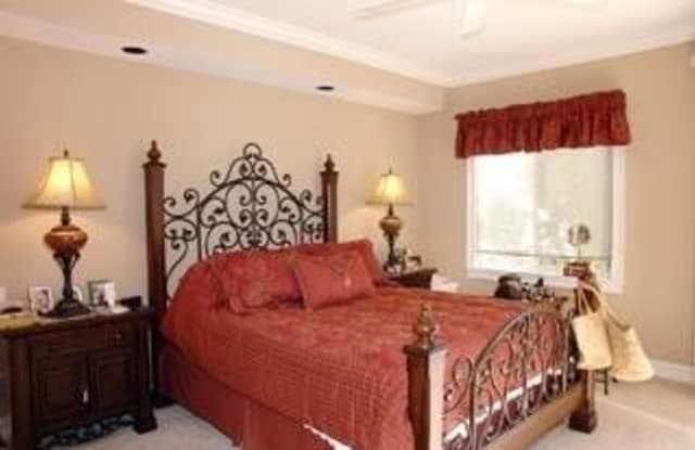 7709 Pebble Creek CIR
