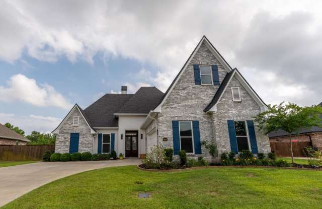 Waterfront Dream in Island Park | 4BR Retreat with Fire Pit, Flex Space & Backyard Oasis