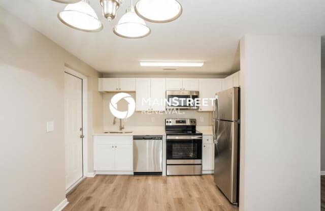 1826 Cadillac Circle