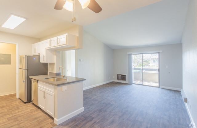 Monte Vista Apartments