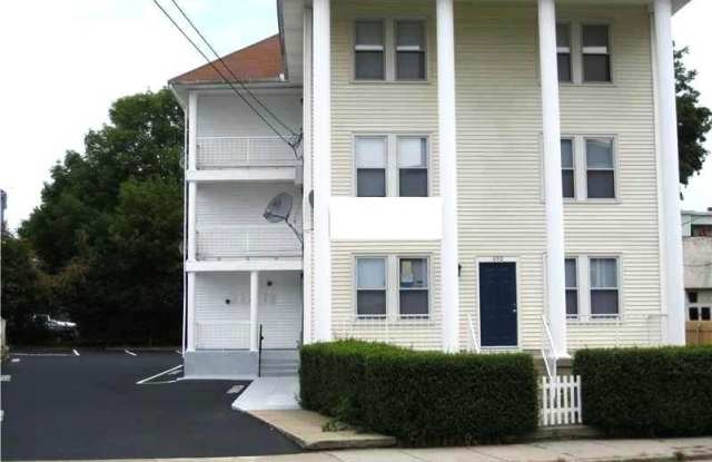 690 Elm Street