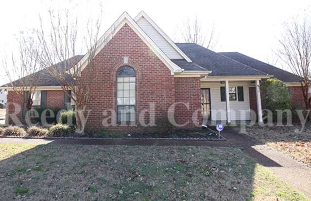 7739 Mesa Dr - 7739 Mesa Drive, Memphis, TN 38133