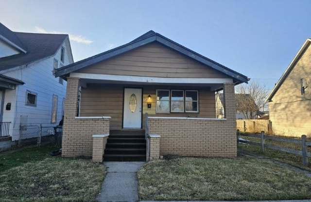 710 Parker Ave - 710 Parker Avenue, Toledo, OH 43605