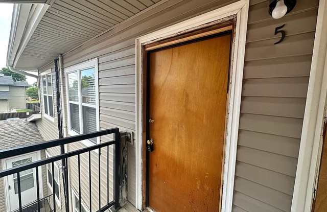 731 Deans Row Avenue