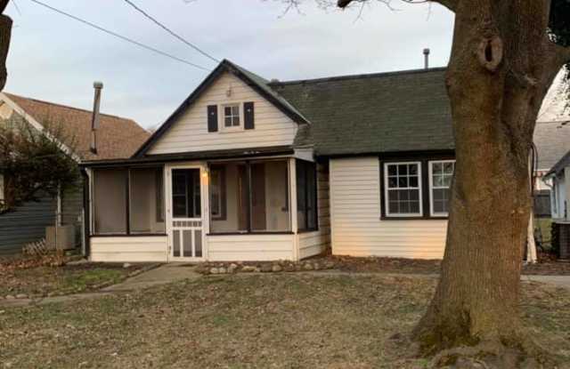 Photo of 807 Highland Ave