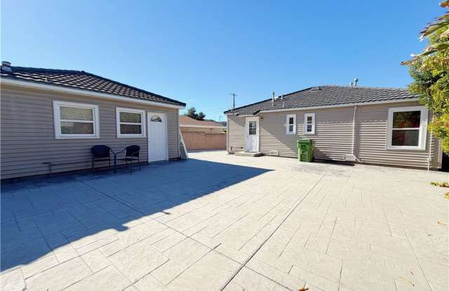 10404 Jardine Avenue