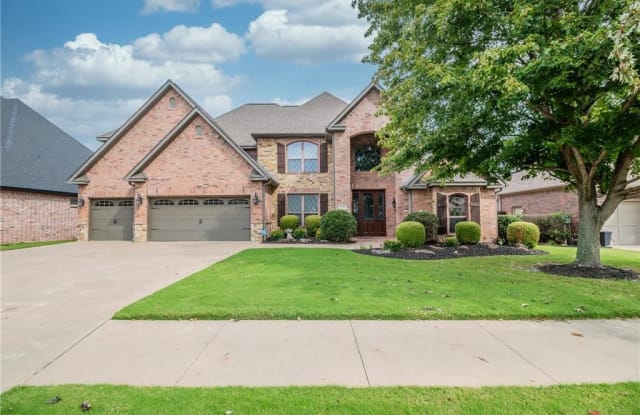 1102  SW Glen Arbor  AVE - 1102 Southwest Glen Arbor Avenue, Bentonville, AR 72713