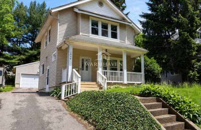 1826 Hillside Terrace