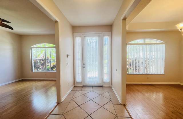 1967 Edinborough Place