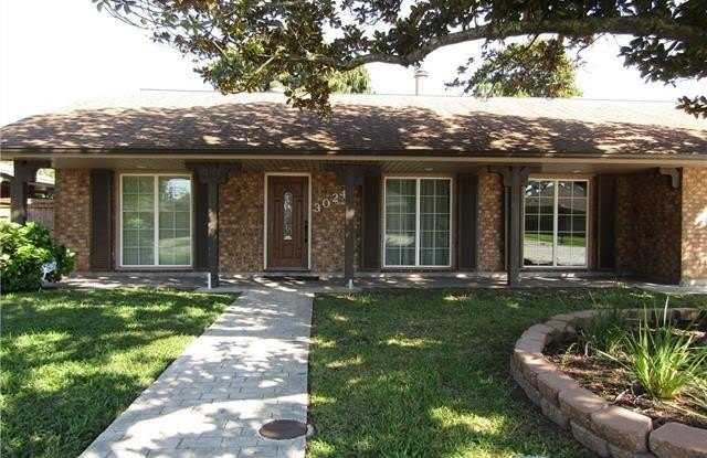 Photo of 3024 INDIANA Avenue