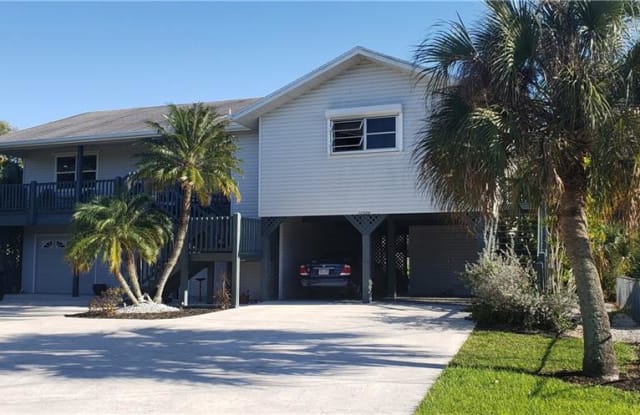 17326 Whitewater CT - 17326 Whitewater Ct, Lee County, FL 33931