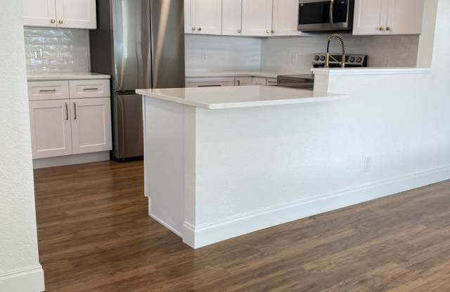 Photo of 129 36th Avenue Northeast