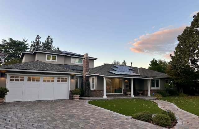 Photo of 14421 Lenray Avenue