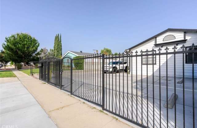 Photo of 17181 Mckeever Street