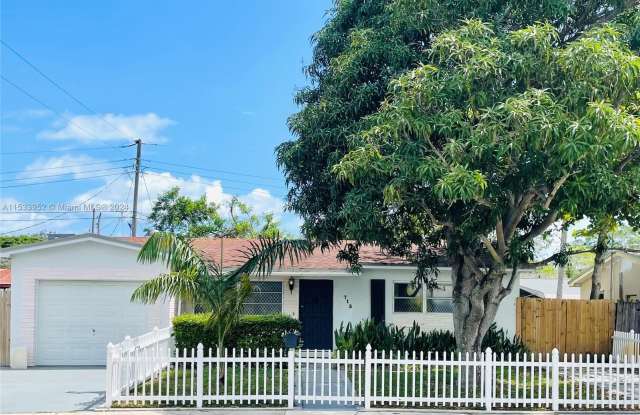 713 SW 6th Ter - 713 Southwest 6th Terrace, Hallandale Beach, FL 33009