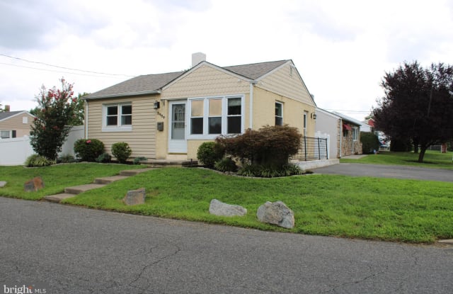 2404 3RD AVENUE - 2404 3rd Avenue, Boothwyn, PA 19061