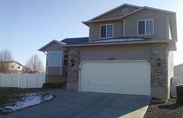 2847 West 2175 S - 2847 West 2175 South, Syracuse, UT 84075