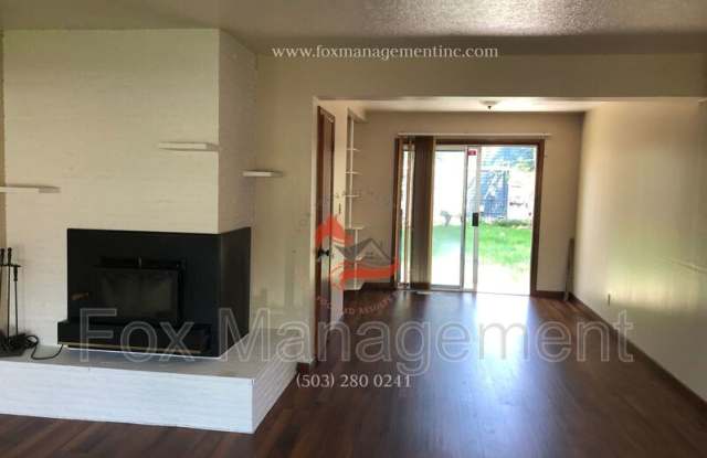 2804 SE 136th Avenue - 2804 Southeast 136th Avenue, Portland, OR 97236