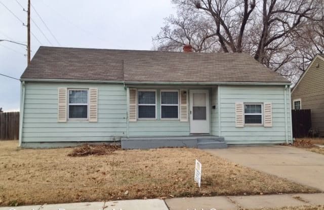 1401 N Fountain - 1401 N Fountain St, Wichita, KS 67208