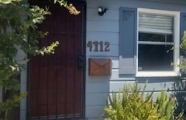 4112 LINCOLN AVE