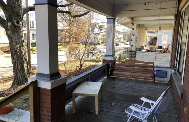 Indianola Ave 2329 BAC